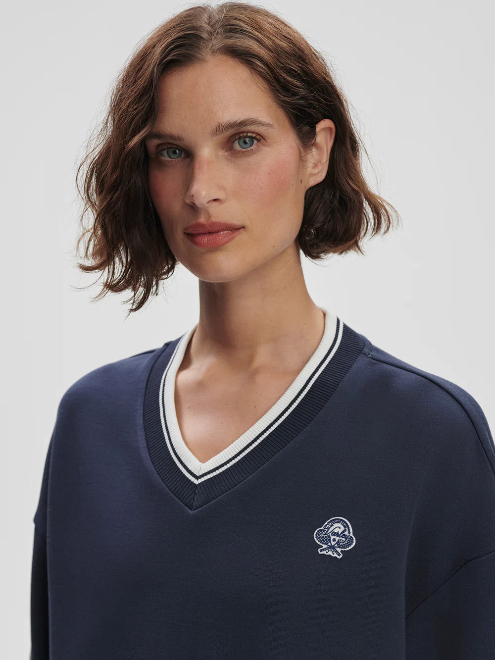 Iona V-neck Sweat - Navy