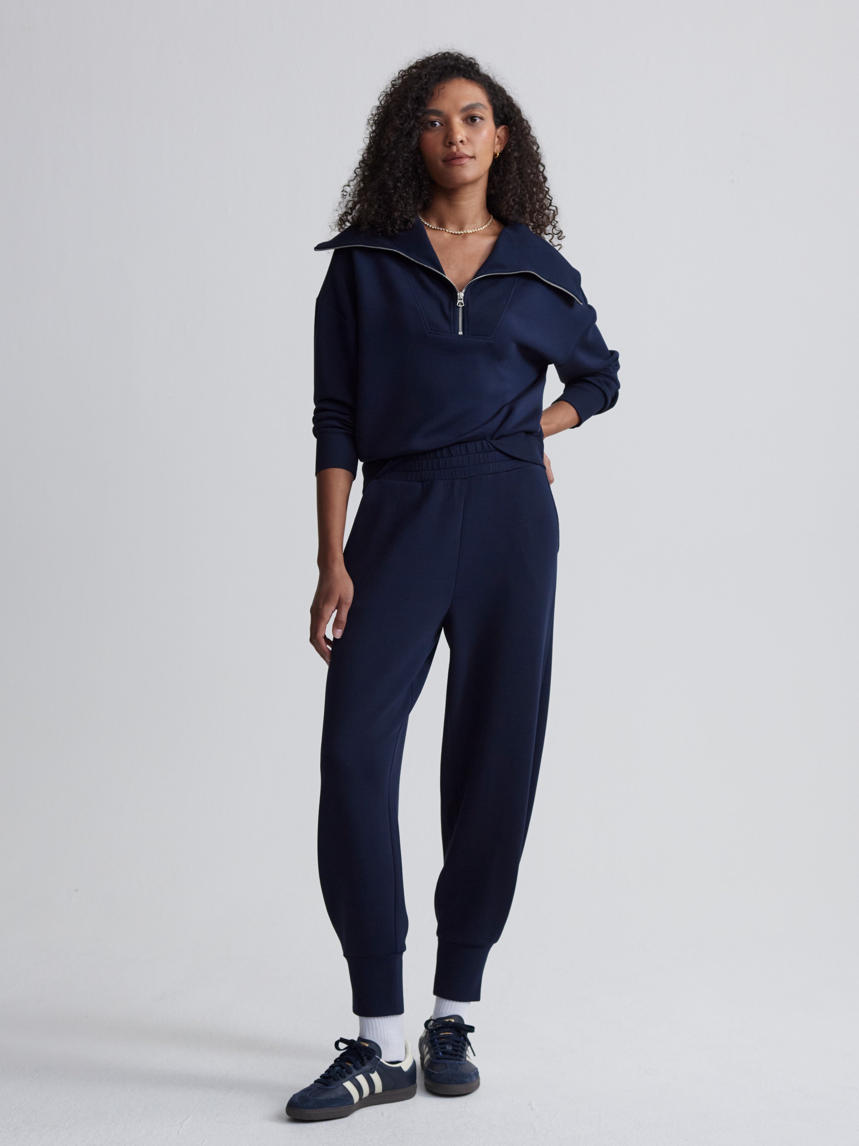 The Relaxed Pant - Navy