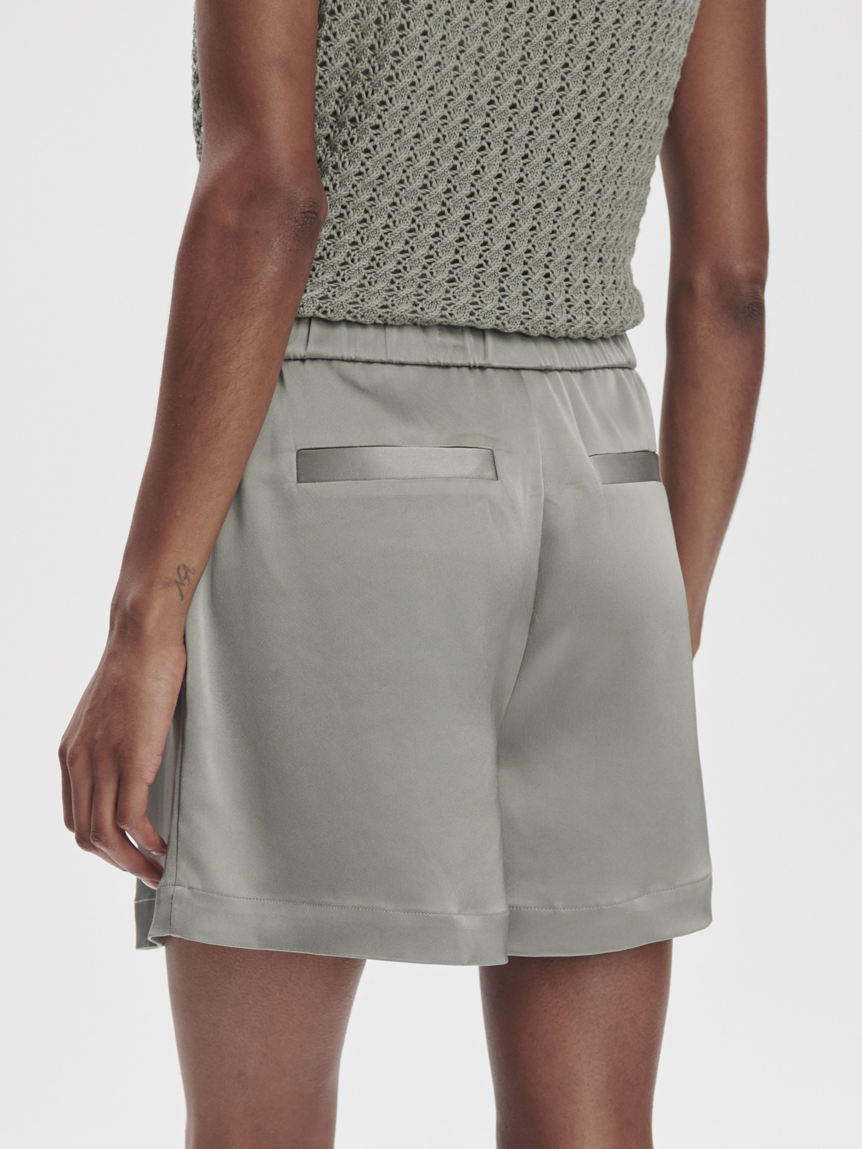 Sarka High-Rise Short - Gravity Sage
