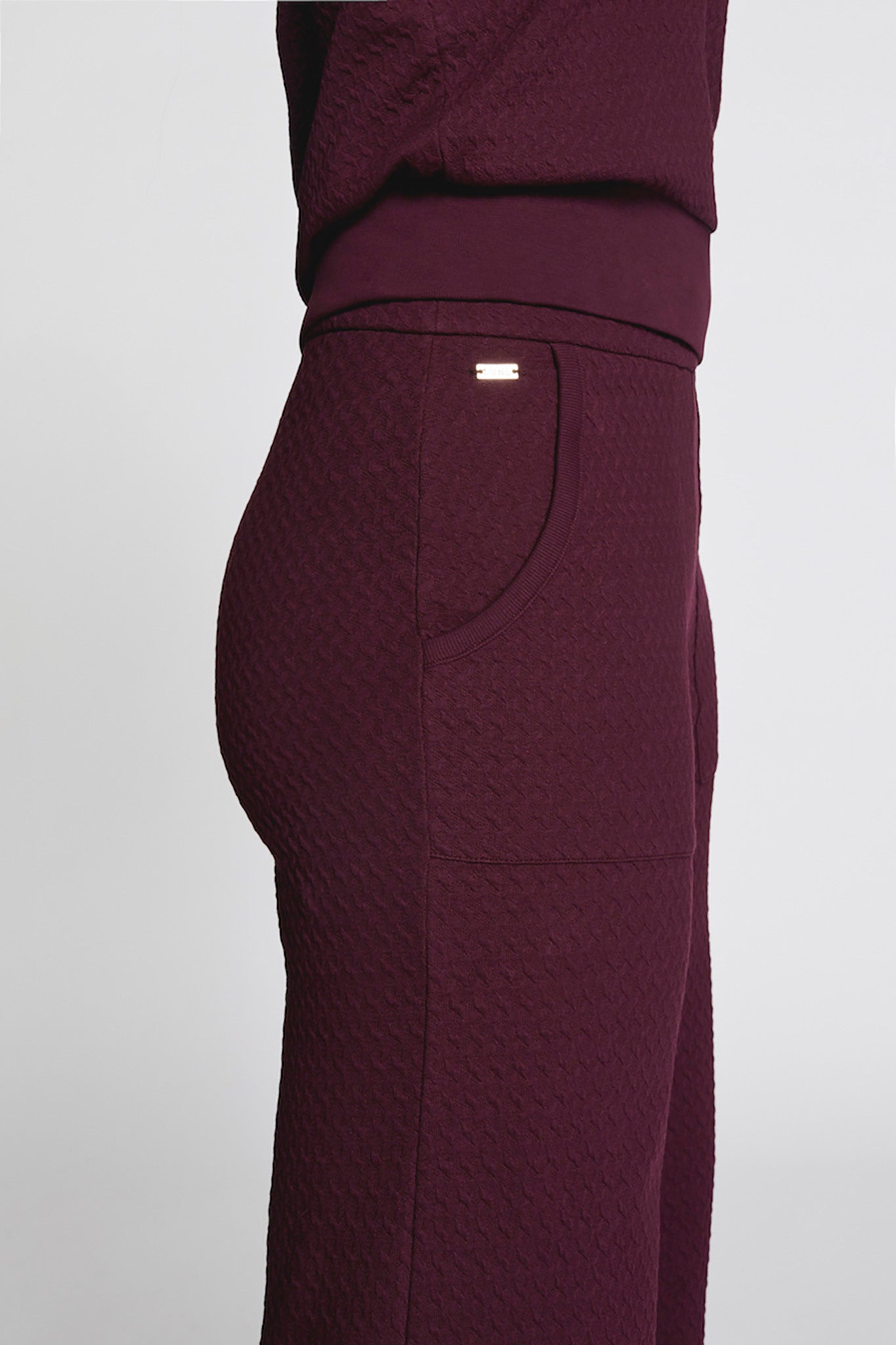 Camilla Flare - Maroon
