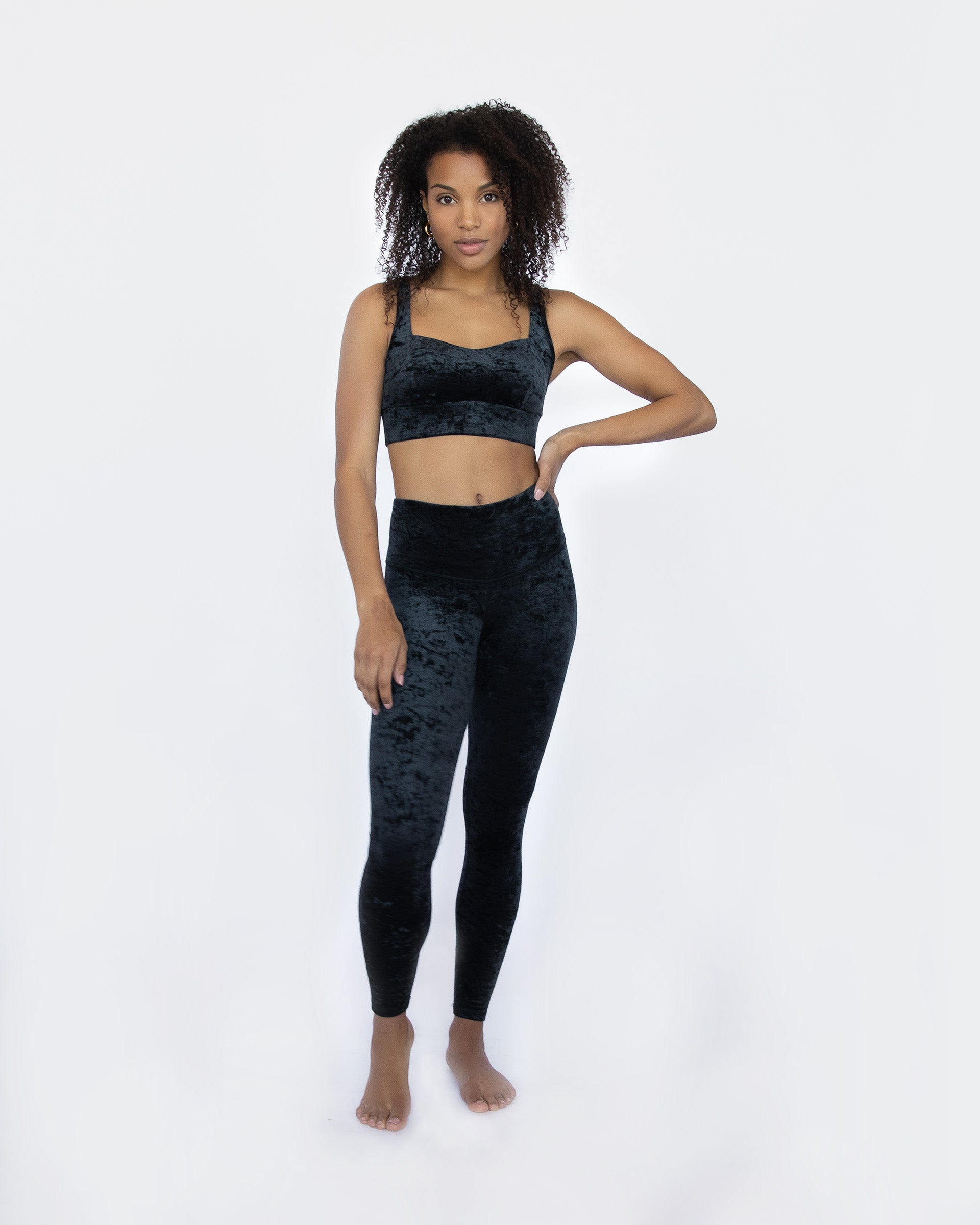 Mercury Velvet Bra - Black