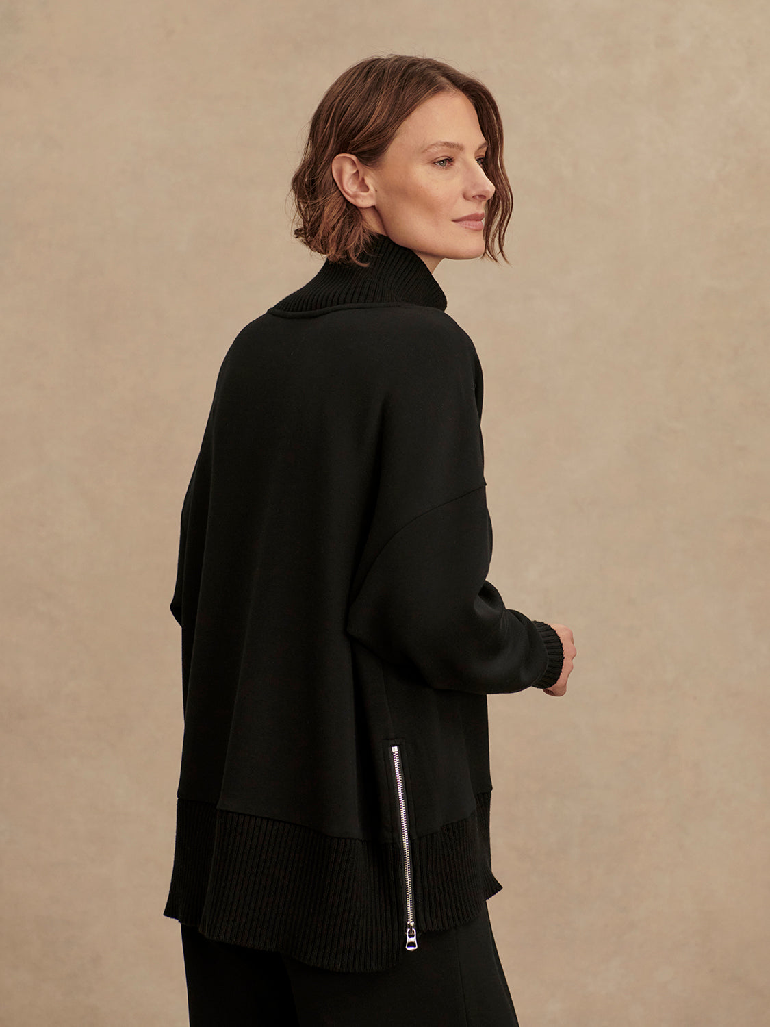 Barker High Neck Sweat - Black