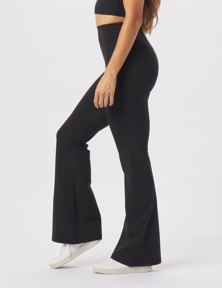 Sultry Flare Legging - Black